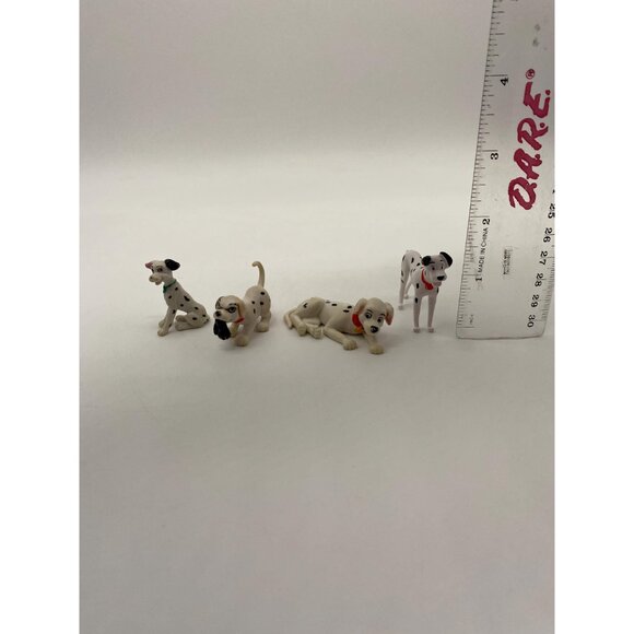 Disney 101 Dalmatians Mini Figurine Set - Picture 6 of 6